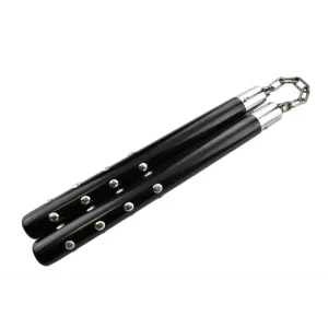 Nunchaku Bois Chaînes Cloutés Noir NS13