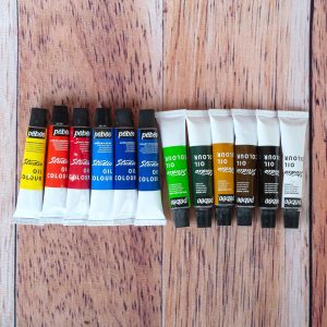 12 petits tubes de peinture à l'huile de marque Pébéo